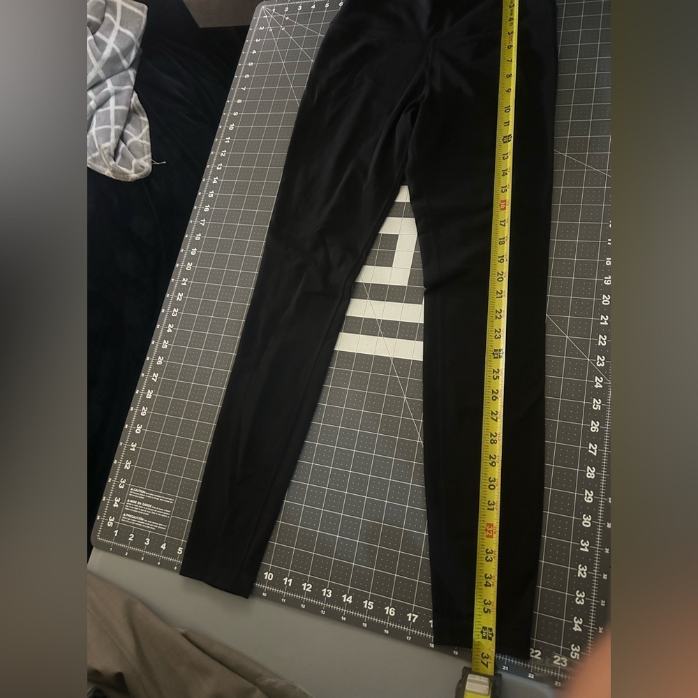 Nike Classic Black Leggings - Picture 2 of 10